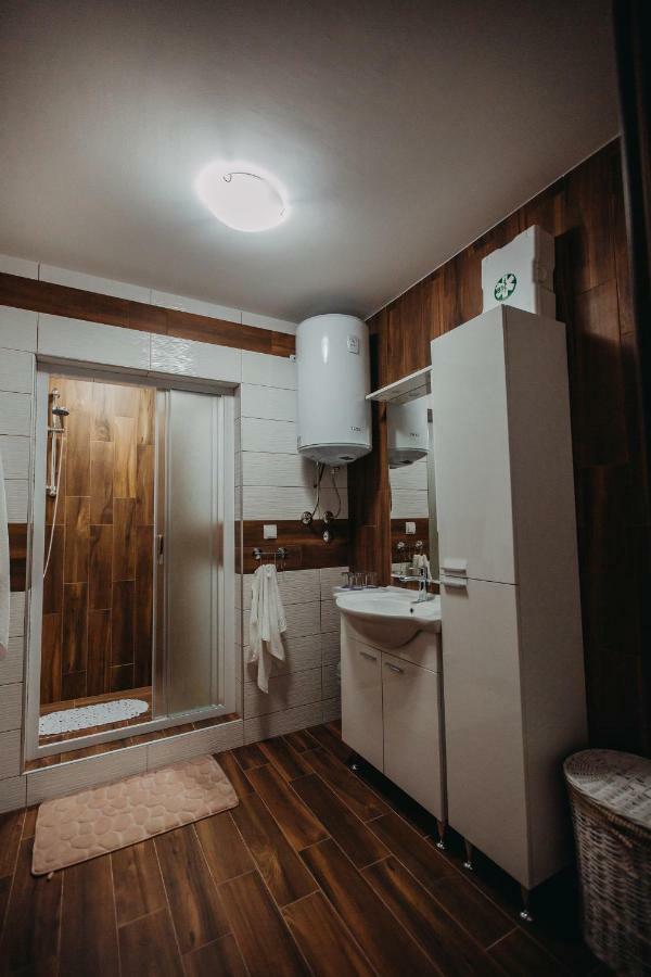 Apartman Vejama Josipdol Zewnętrze zdjęcie